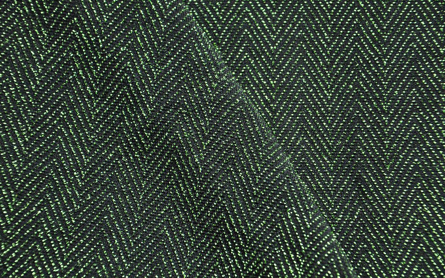 YSF22-13699